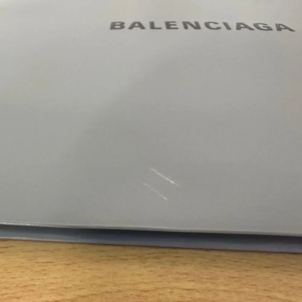 Balenciaga paper shopping